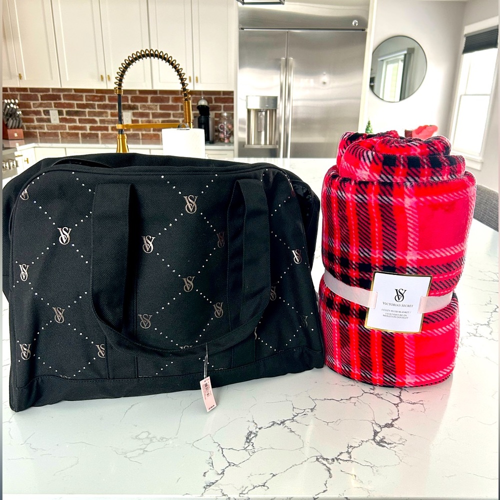 NWT Victoria’s Secret Holiday 2024 Duffle Bag and Cozy Plaid Throw Blanket